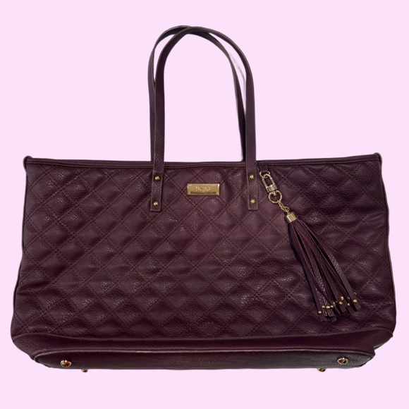 Elegant BCBG Paris Quilted Vegan Leather Purple Tote/Overnight/Laptop Bag - Picture 4 of 6